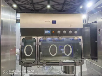 QUALIA Closed Restricted Access Barrier System – cRABS_1_1 Closed Restricted Access Barrier System - cRABS | QUALIA Closed Restricted Access Barrier System – cRABS_1_1